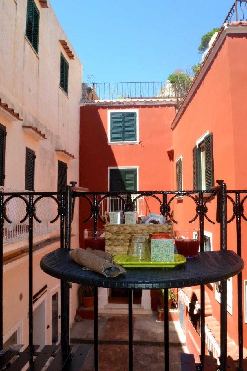 I 26 Gradini Capri Bed and Breakfast Exteriör bild